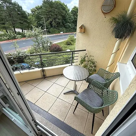 Kurpark Residenz, App 104 דירה